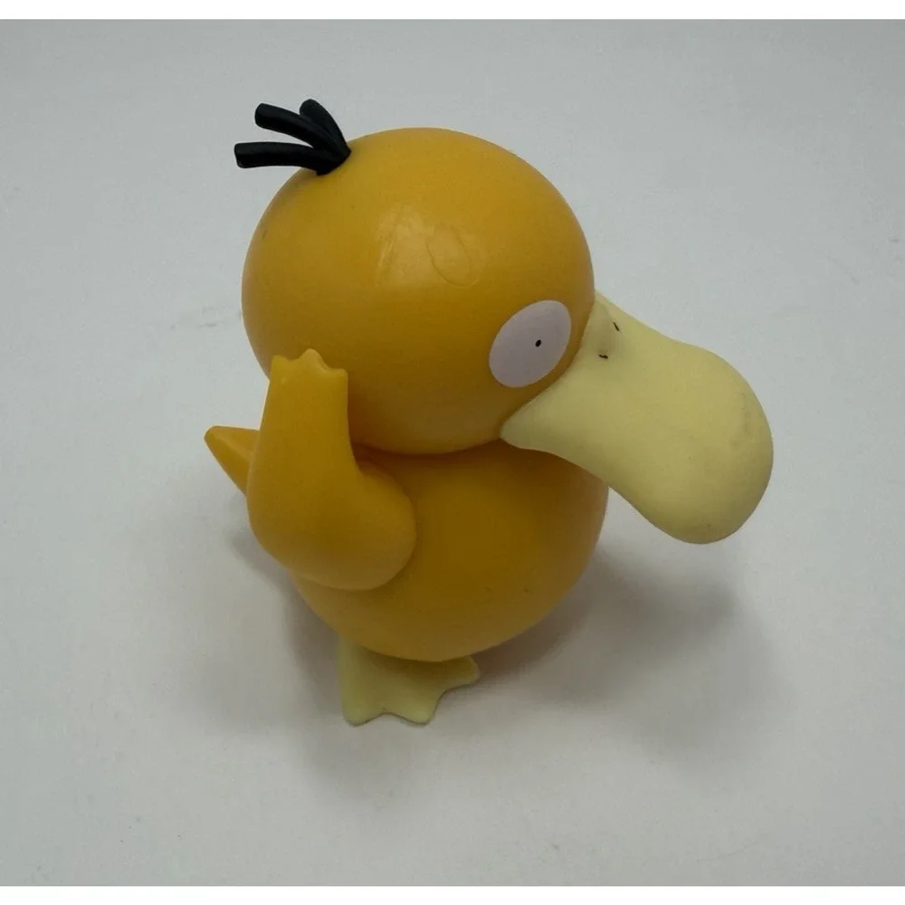 Pokemon Psyduck Battle Figure - 3 inch Articulated Battle Figure